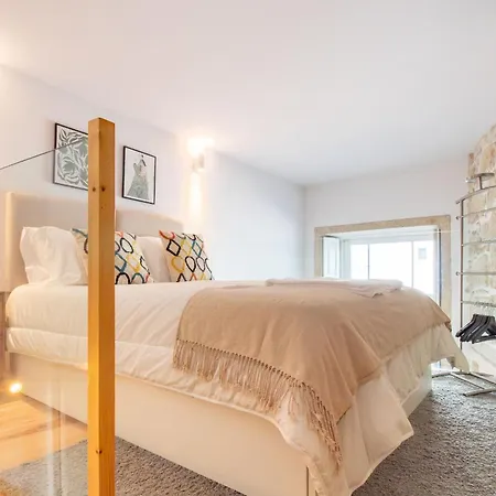 Cozy Mezzanine Hideaway W Ac By Lovelystay