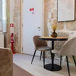Apartment Cozy Mezzanine Hideaway W Ac By Lovelystay Porto