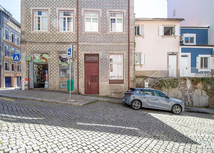 Apartment Cozy Mezzanine Hideaway W Ac By Lovelystay Porto