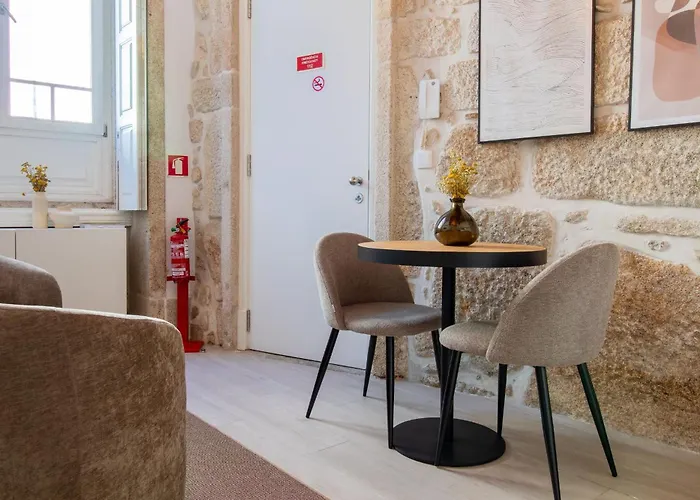 Διαμέρισμα Cozy Mezzanine Hideaway W Ac By Lovelystay Πόρτο