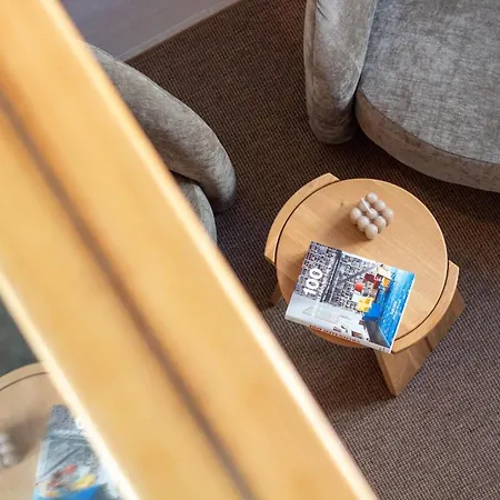 Appartement Cozy Mezzanine Hideaway W Ac By Lovelystay