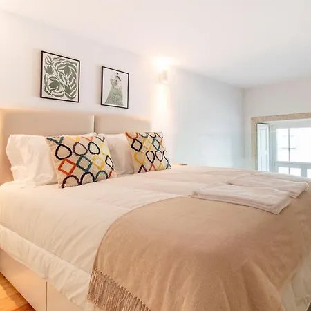 Cozy Mezzanine Hideaway W Ac By Lovelystay *